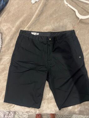 Men's Black Volcom Shorts